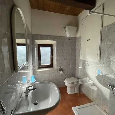 Apartment In Sibillini With Pool & Solarium, Cleaning Included