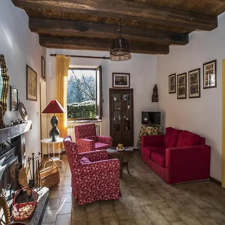 Vakantiehuis Apartment In Sibillini With Pool & Solarium, Cleaning Included Amandola